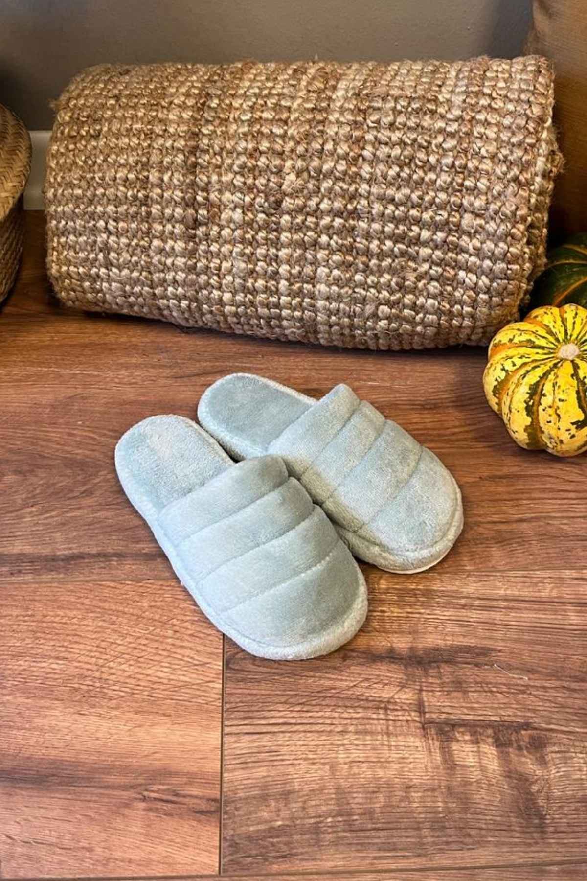 Bony Mint Yeşili Önü Kapalı Sarma Tabanlı Ev Terliği 