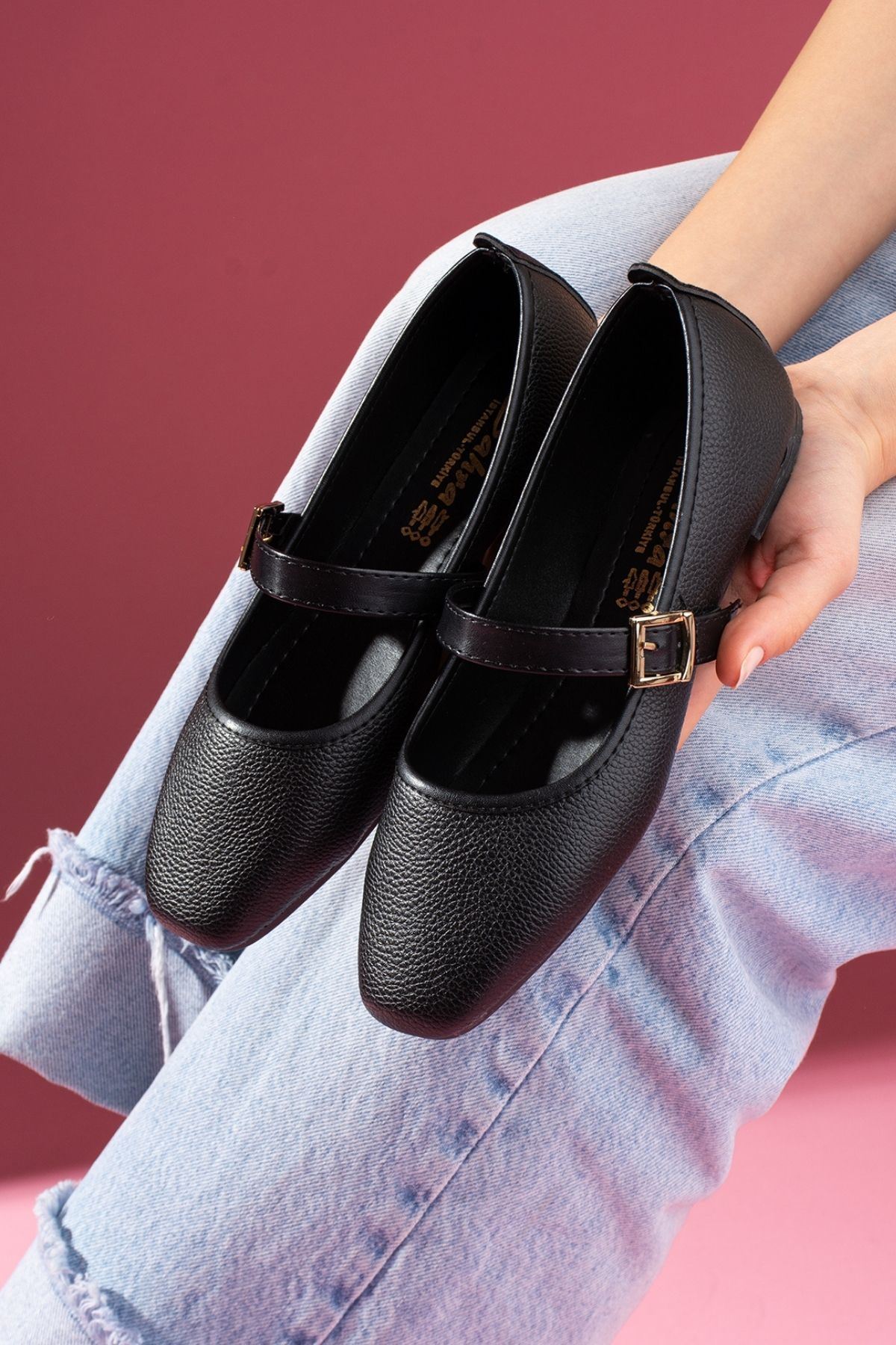 Valessa Siyah Natural Gold Tokalı Kemer Bantlı Babet