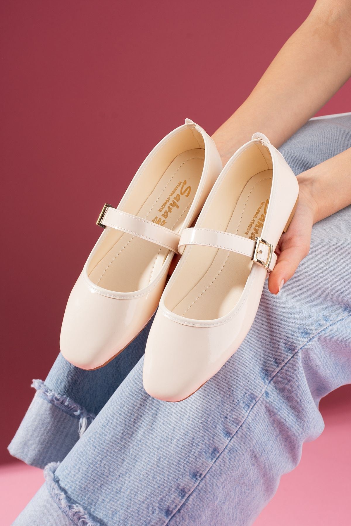 Valessa Bej Rugan Gold Tokalı Kemer Bantlı Babet