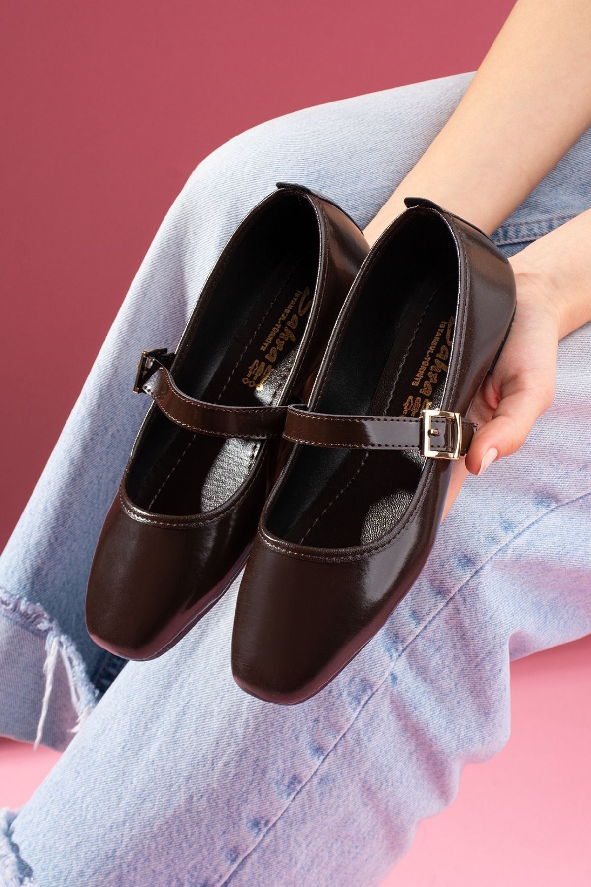 Valessa Kahverengi Rugan Gold Tokalı Kemer Bantlı Babet