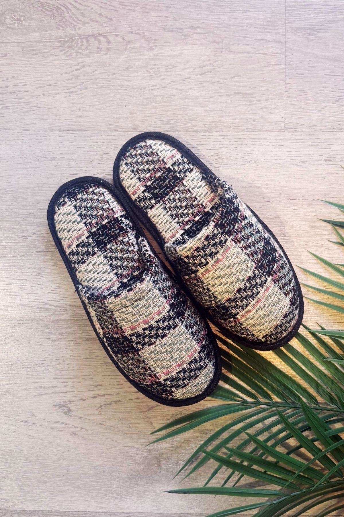 Alice Siyah Bej Dokuma Desenli Ev Terliği