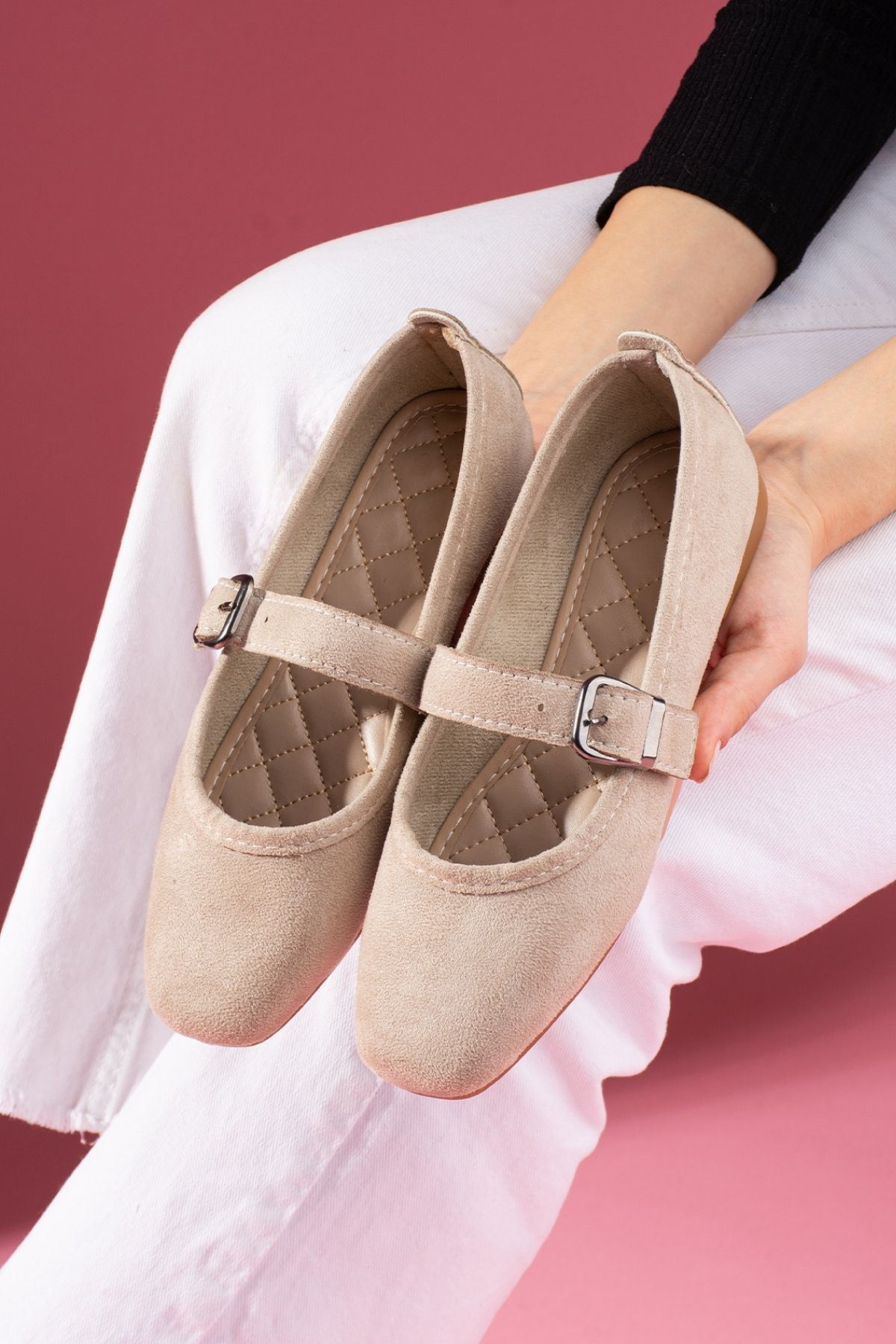 Lorena Bej Süet Gold Tokalı Kalın Bantlı Babet