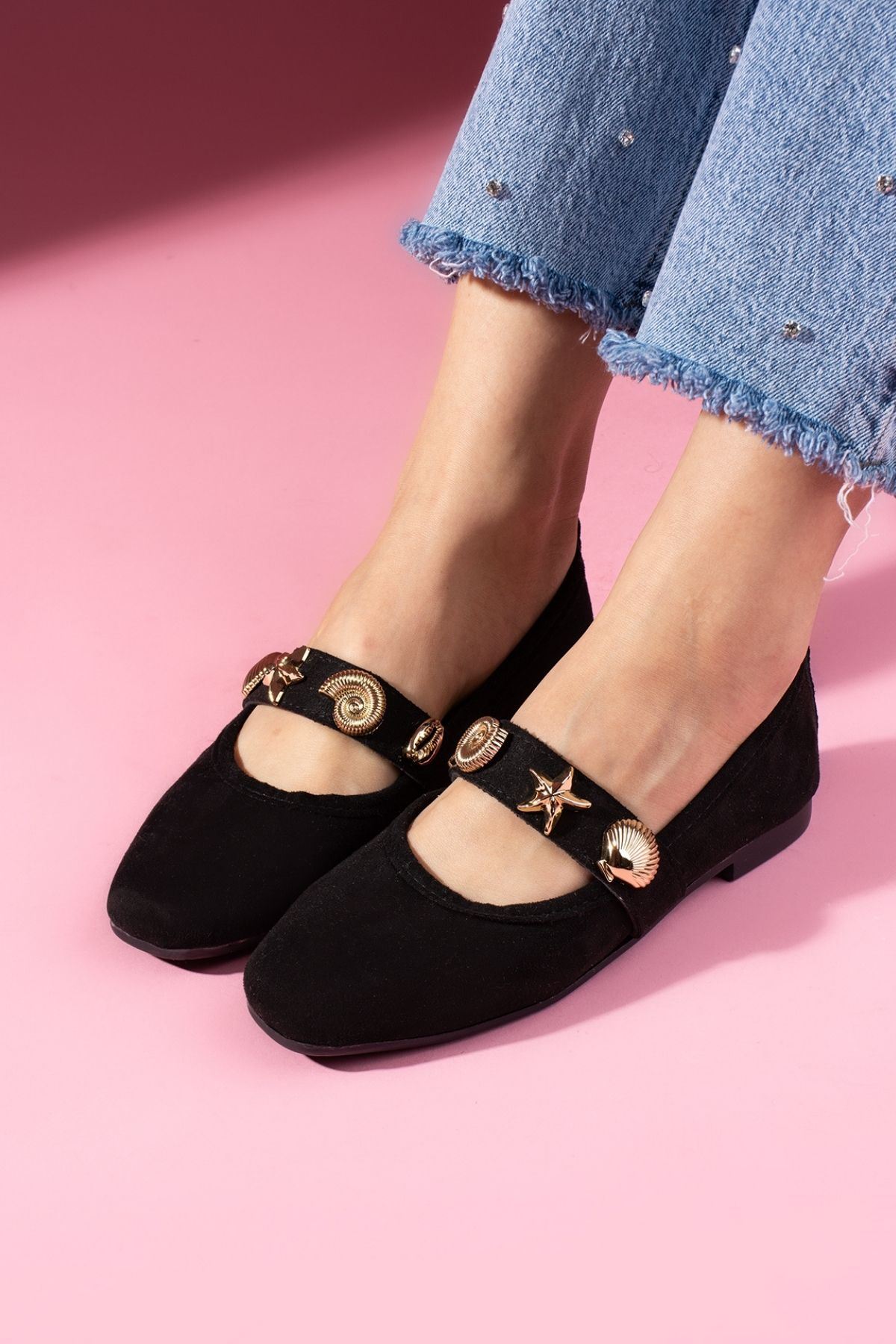 Marina Siyah Süet Deniz Kabuğu Yıldız Aksesuar Bantlı Babet