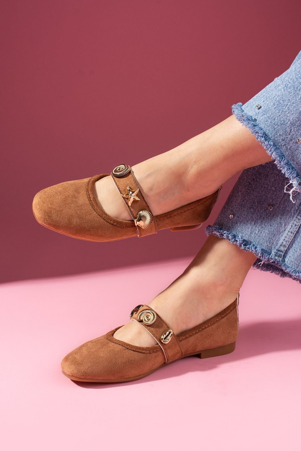 Marina Taba Süet Deniz Kabuğu Yıldız Aksesuar Bantlı Babet