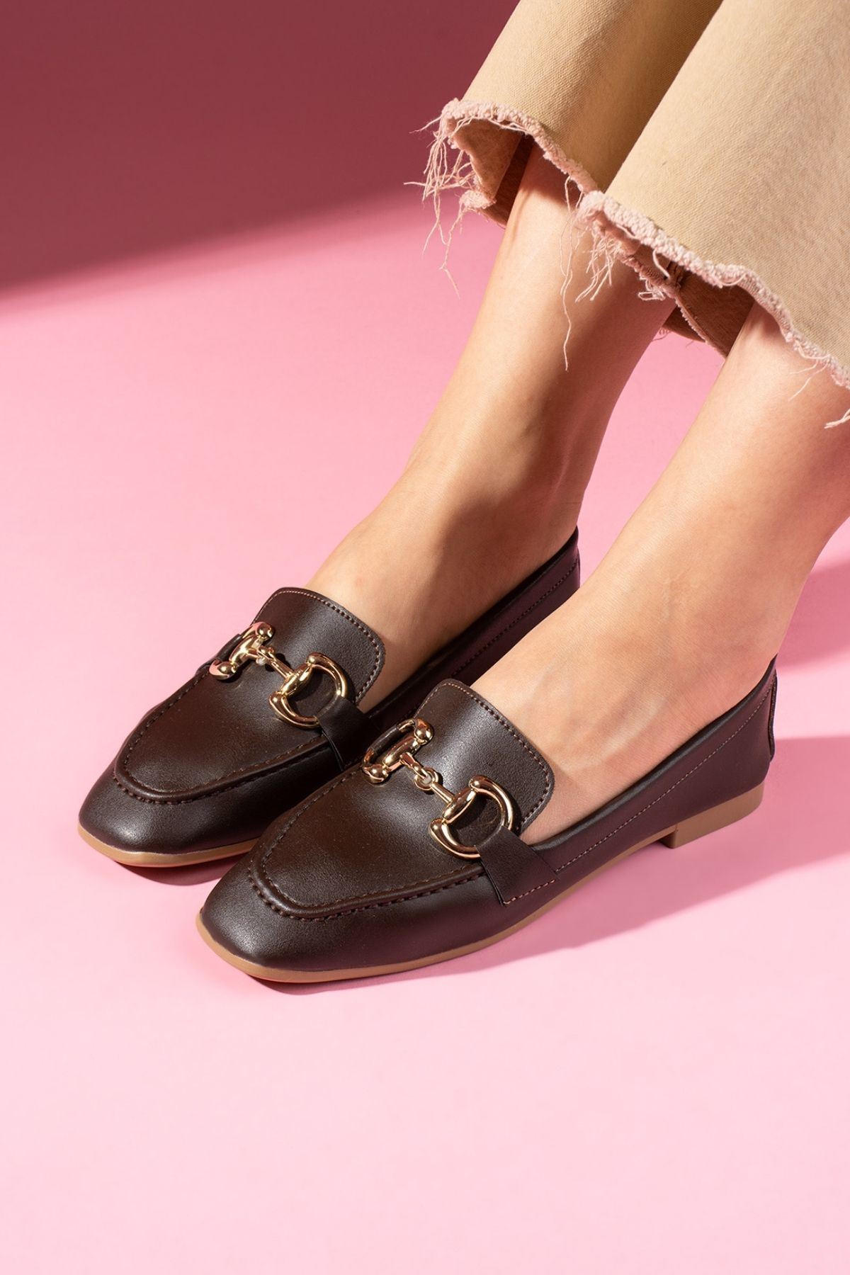 Arven Kahverengi Cilt Saraçlı Gold Tokalı Loafer Babet