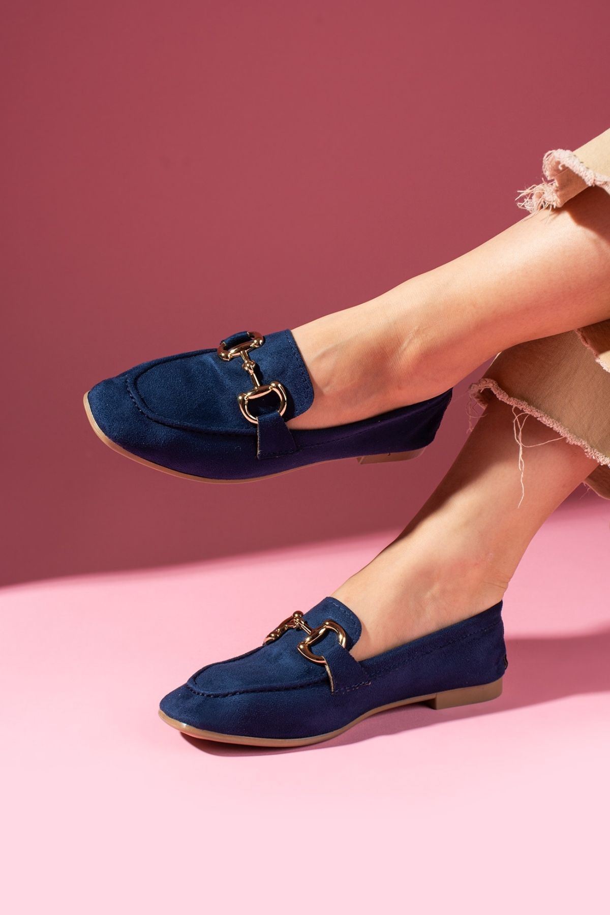 Arven Lacivert Süet Saraçlı Gold Tokalı Loafer Babet