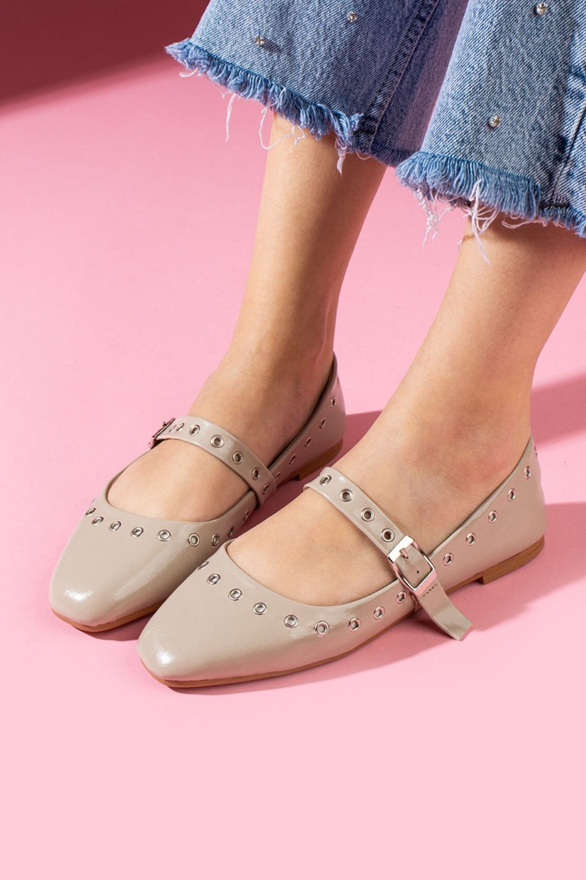 Vento Vizon Cilt Gümüş Halka Detaylı Tokalı Kemer Bantlı Babet