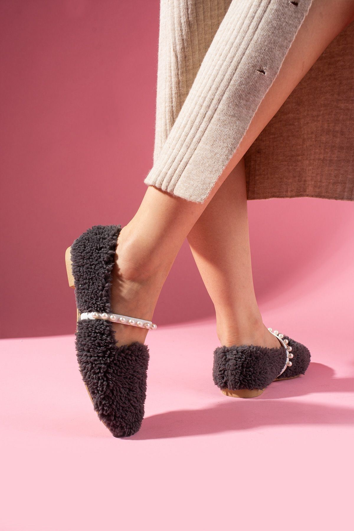 Averis Antrasit Havlu Dokulu İnci Kemerli Ev Babeti