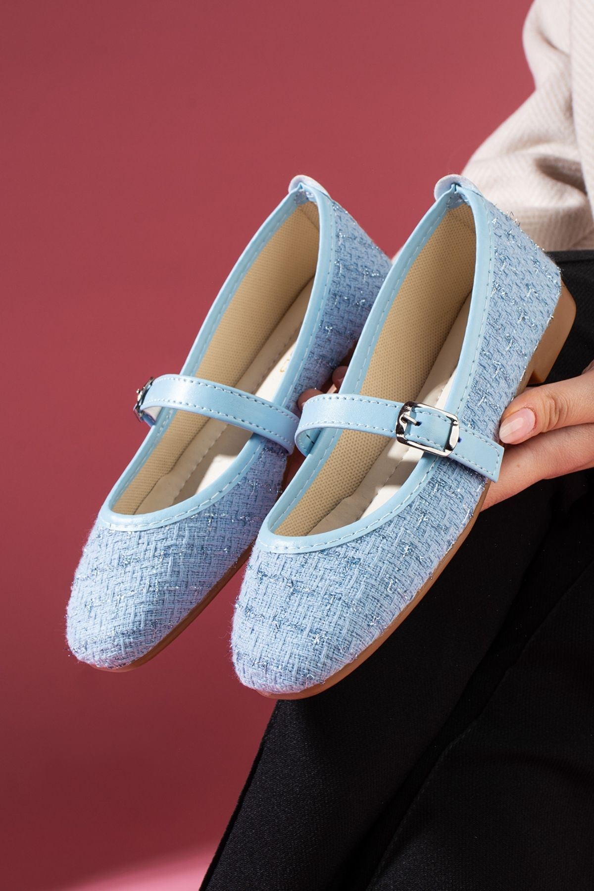 Camelia Bebe Mavisi Simli Kumaş Nikel Tokalı Kemer Bantlı Babet