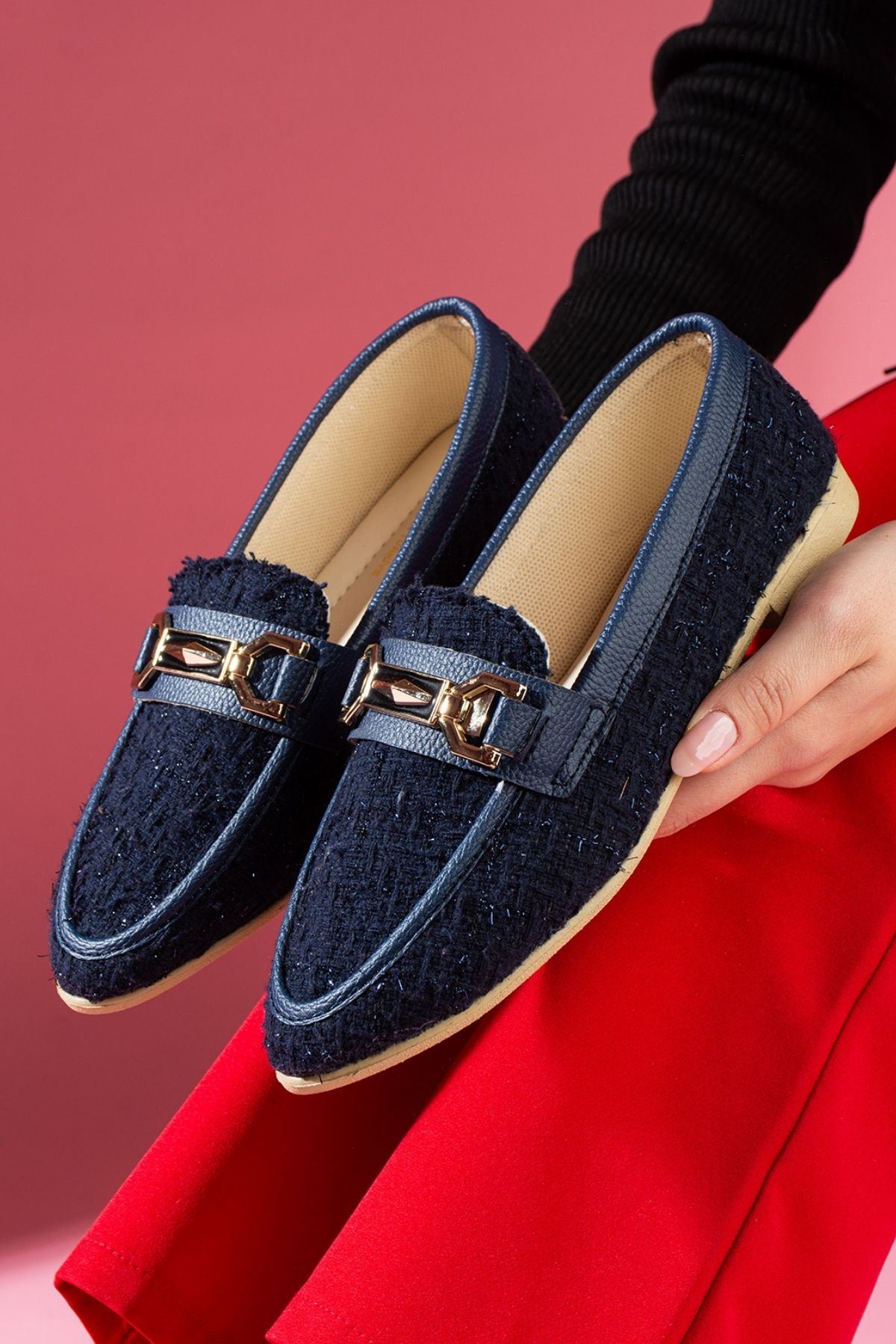 Cassia Lacivert Simli Kumaş Gold Zincir Aksesuarlı Loafer Babet