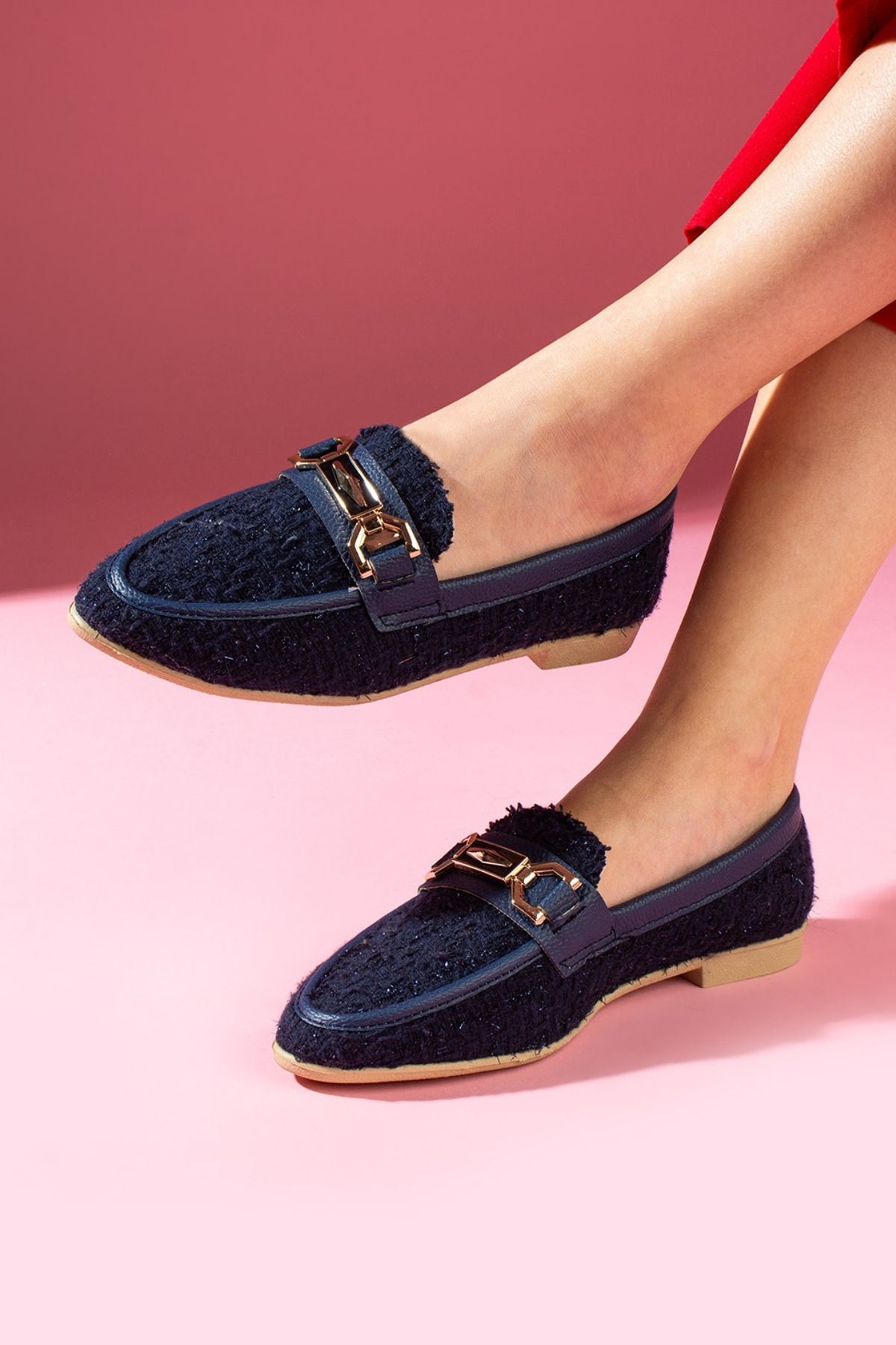 Cassia Lacivert Simli Kumaş Gold Zincir Aksesuarlı Loafer Babet