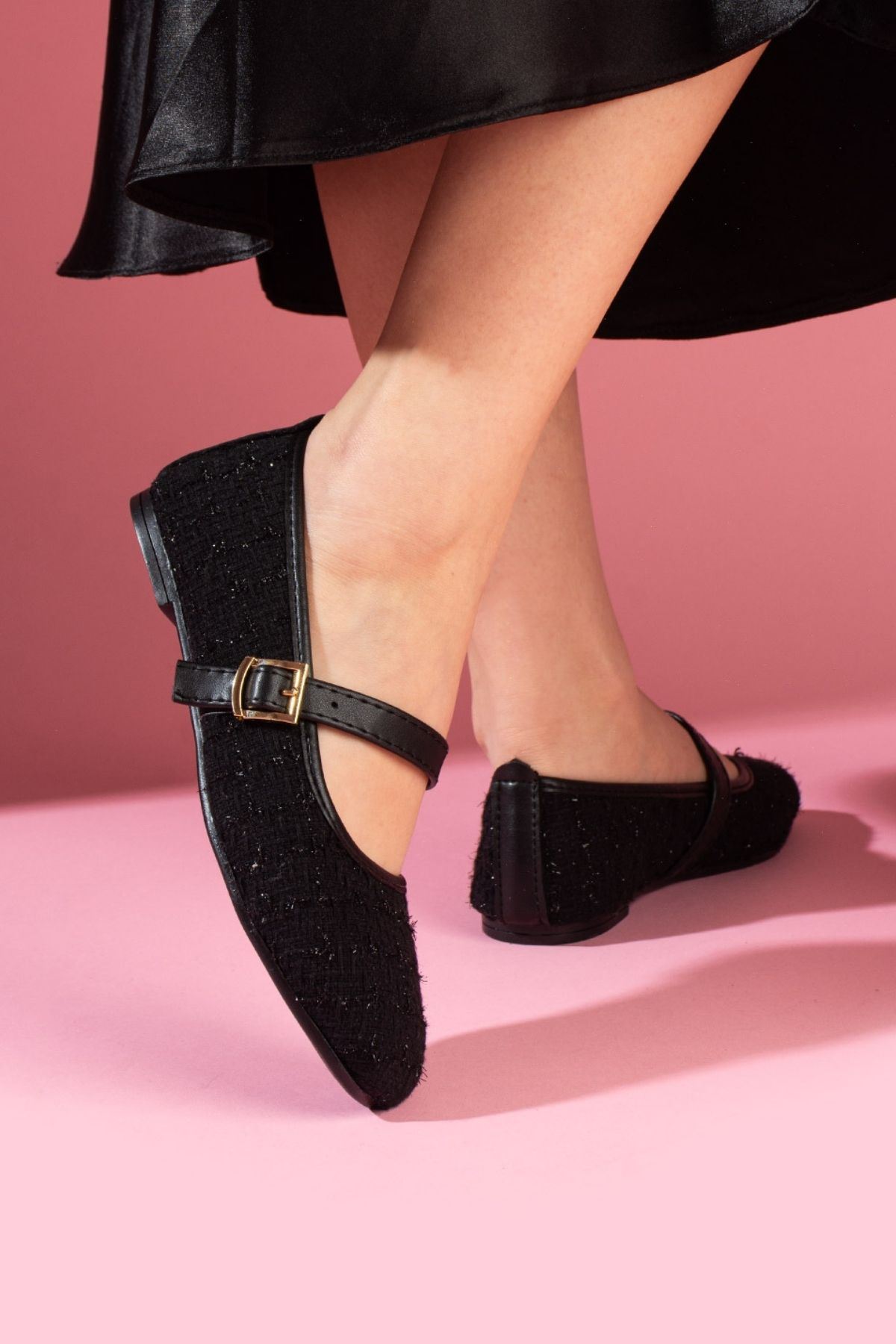 Minerva Siyah Simli Kumaş Gold Tokalı Kemer Bantlı Babet