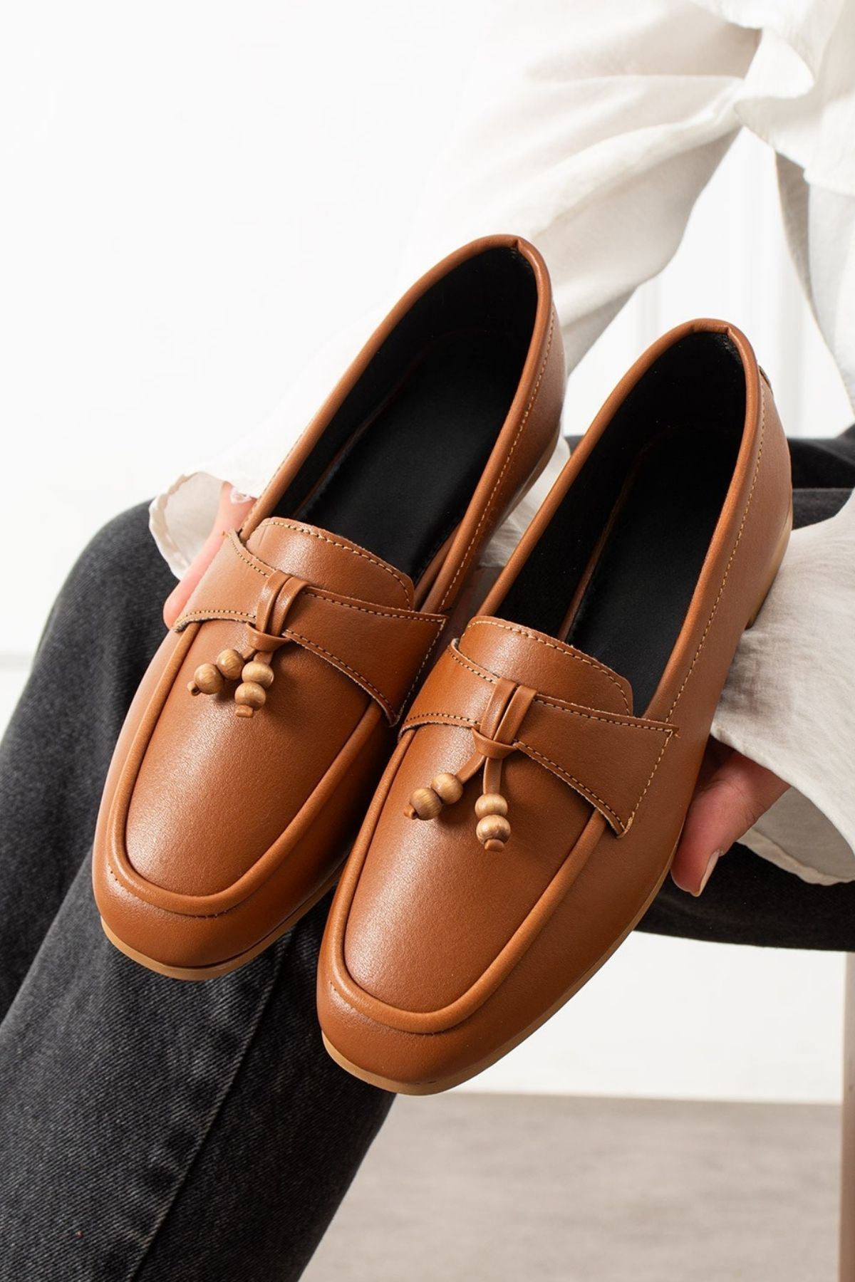 Padova Taba Cilt Püsküllü Ahşap Boncuk Detaylı Loafer Babet Günlük Ayakkabı