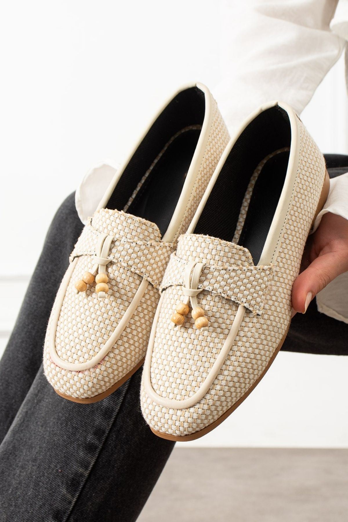 Padova Damalı Bej Püsküllü Ahşap Boncuk Detaylı Loafer Babet Günlük Ayakkabı