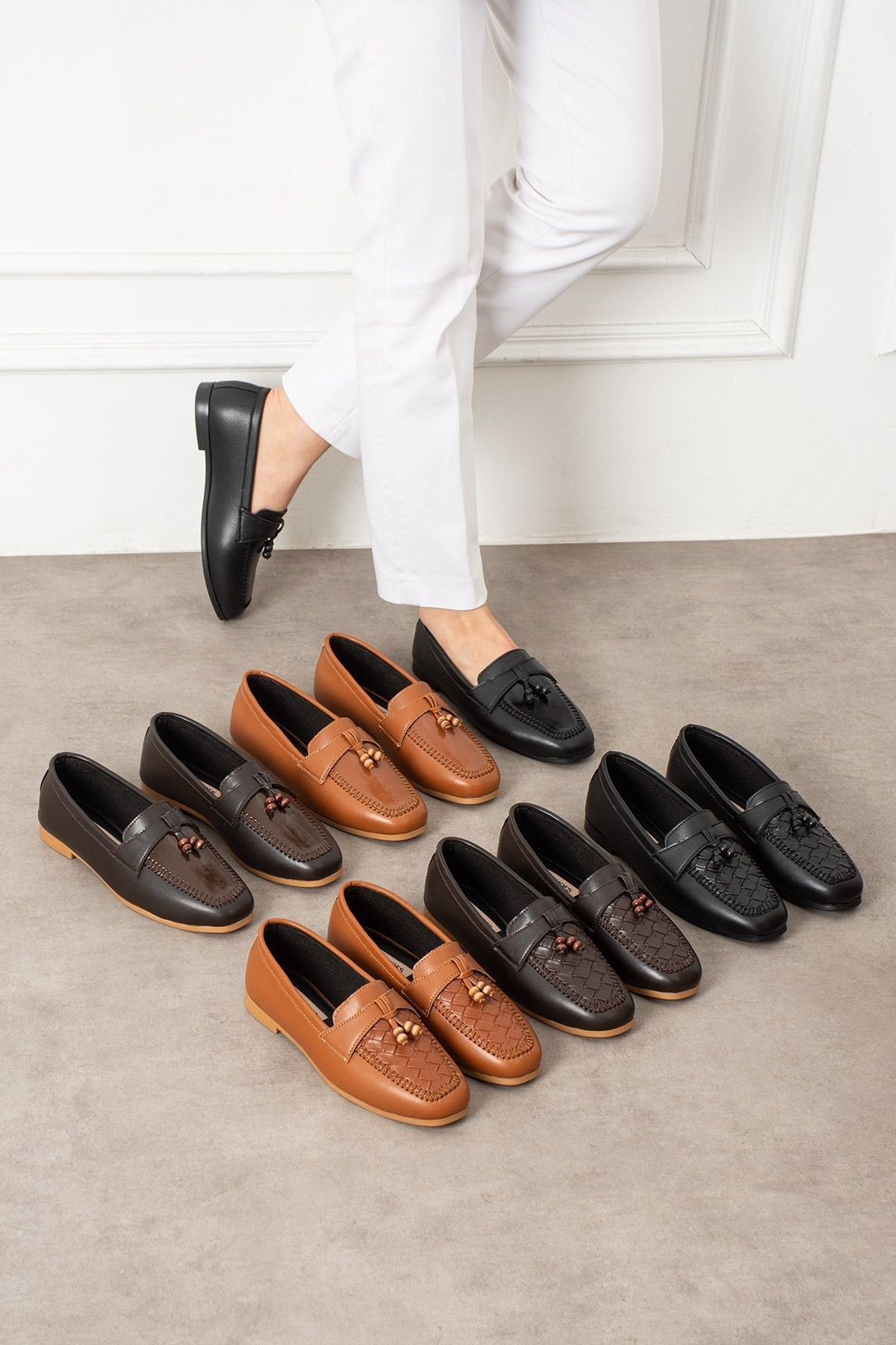 Novera Siyah Örgü Dikiş Saraçlı Boncuk Püsküllü Loafer Babet Günlük Ayakkabı