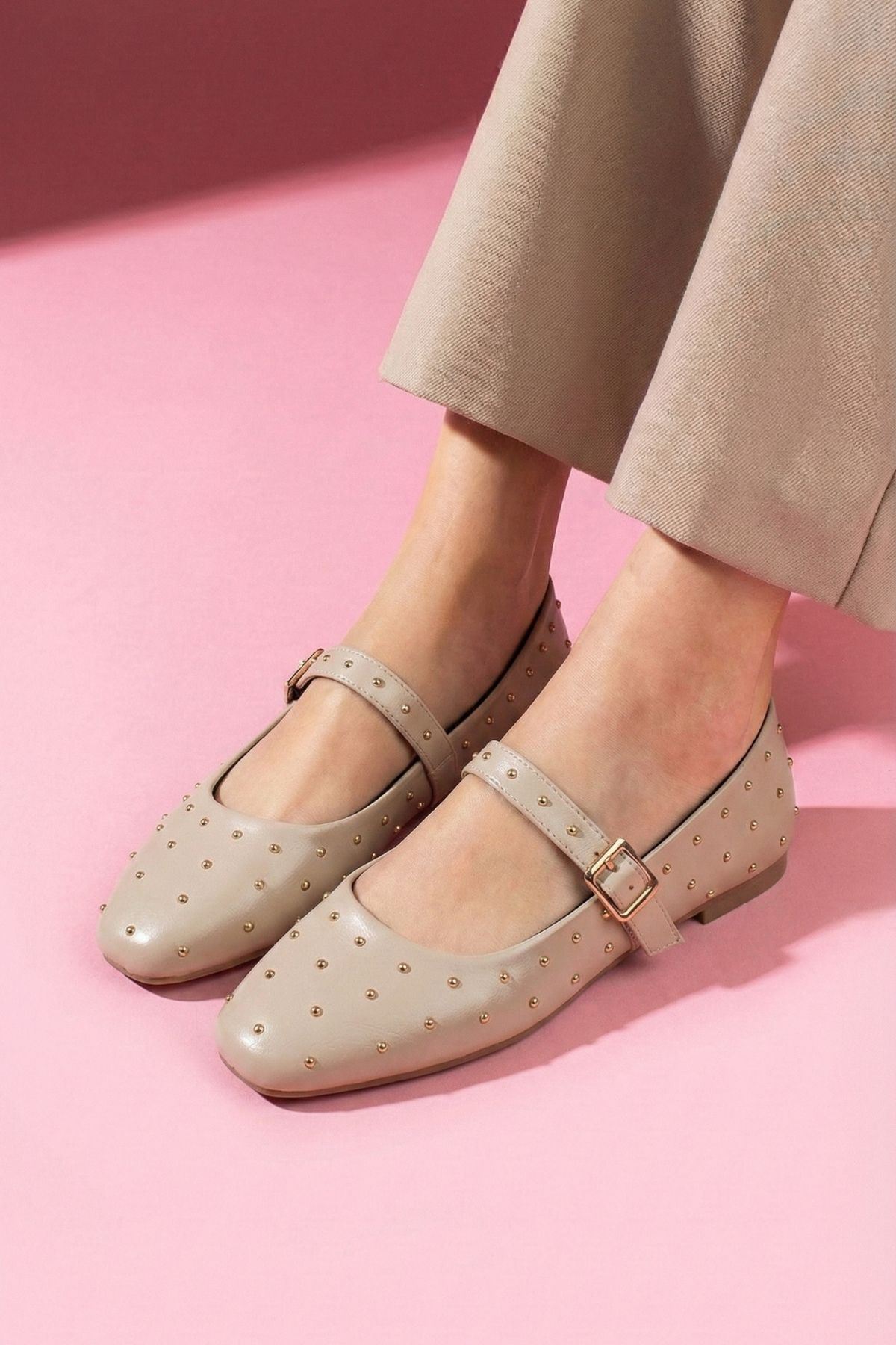 Vittoria Vizon Cilt Metal Mini Troklu Gold Tokalı Tek Bant Babet