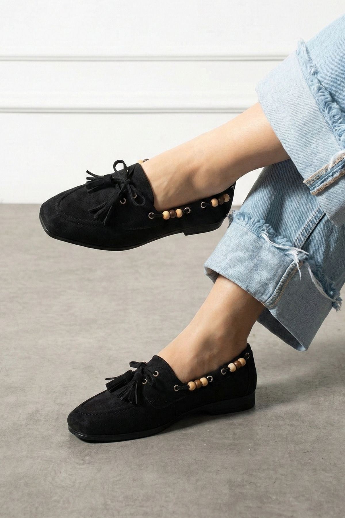 Tessora Siyah Süet Boncuk Detaylı Püsküllü Bağcıklı Loafer Babet Günlük Ayakkabı