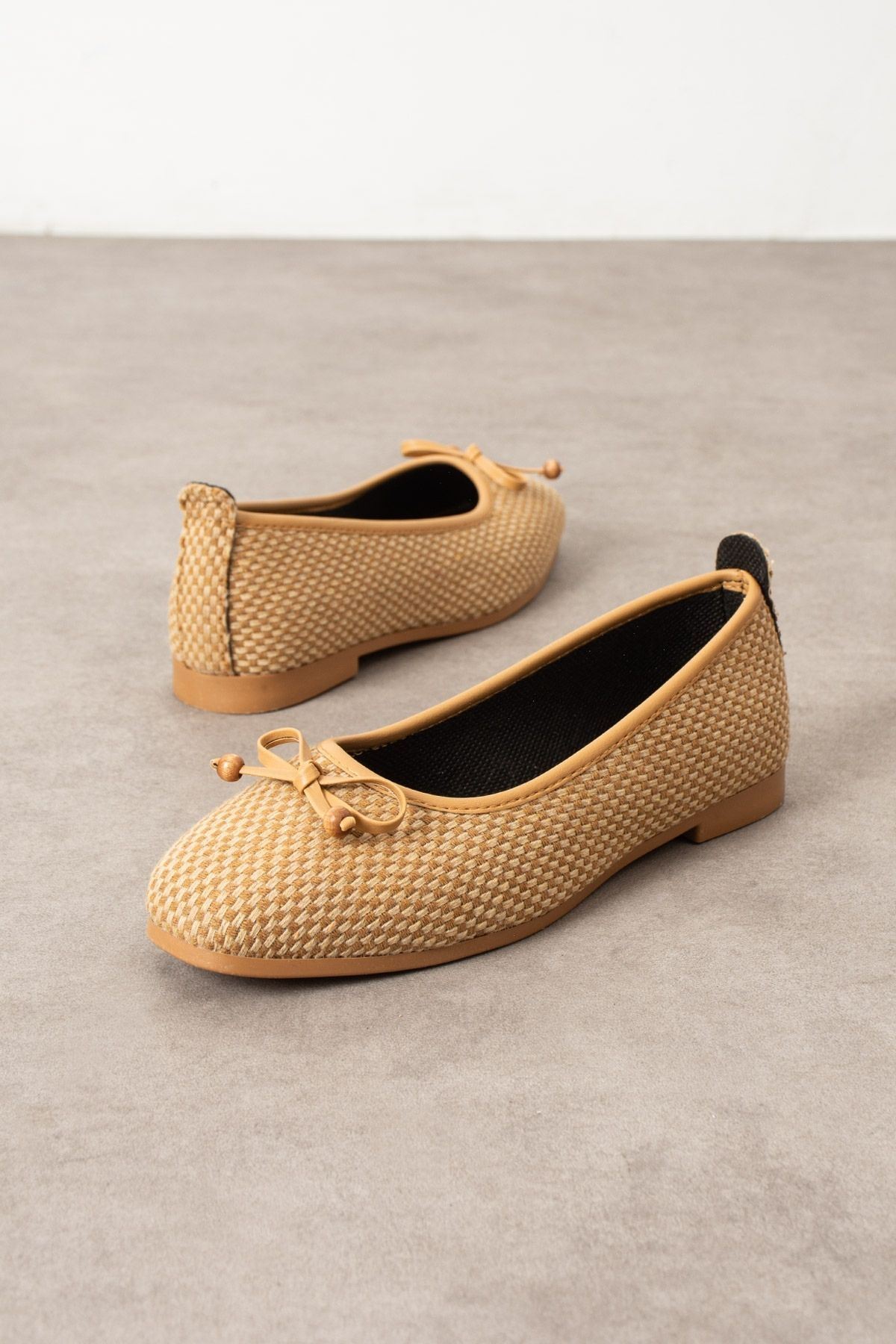 Fiora Damalı Vizon Fiyonklu Ahşap Boncuk Detaylı Babet