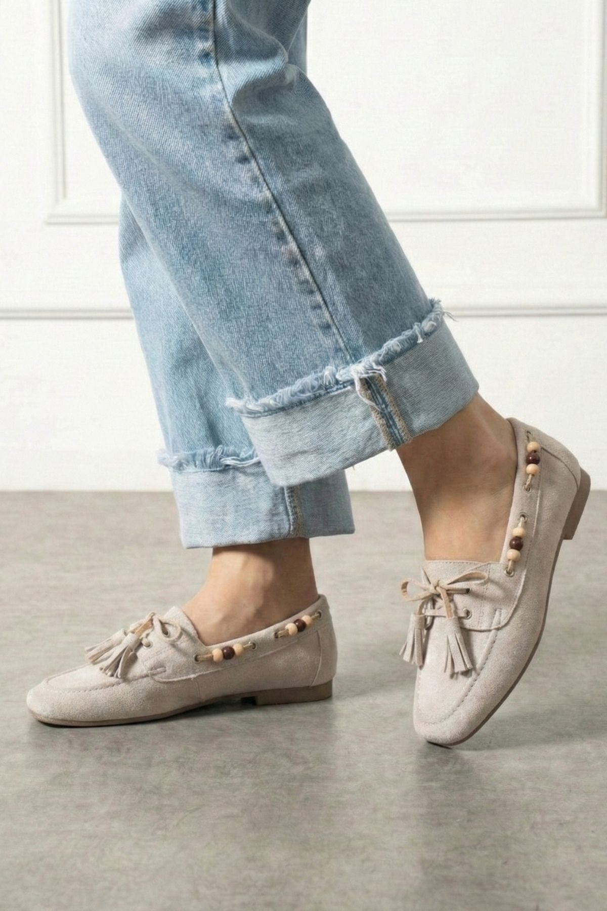 Tessora Bej Süet Boncuk Detaylı Püsküllü Bağcıklı Loafer Babet Günlük Ayakkabı