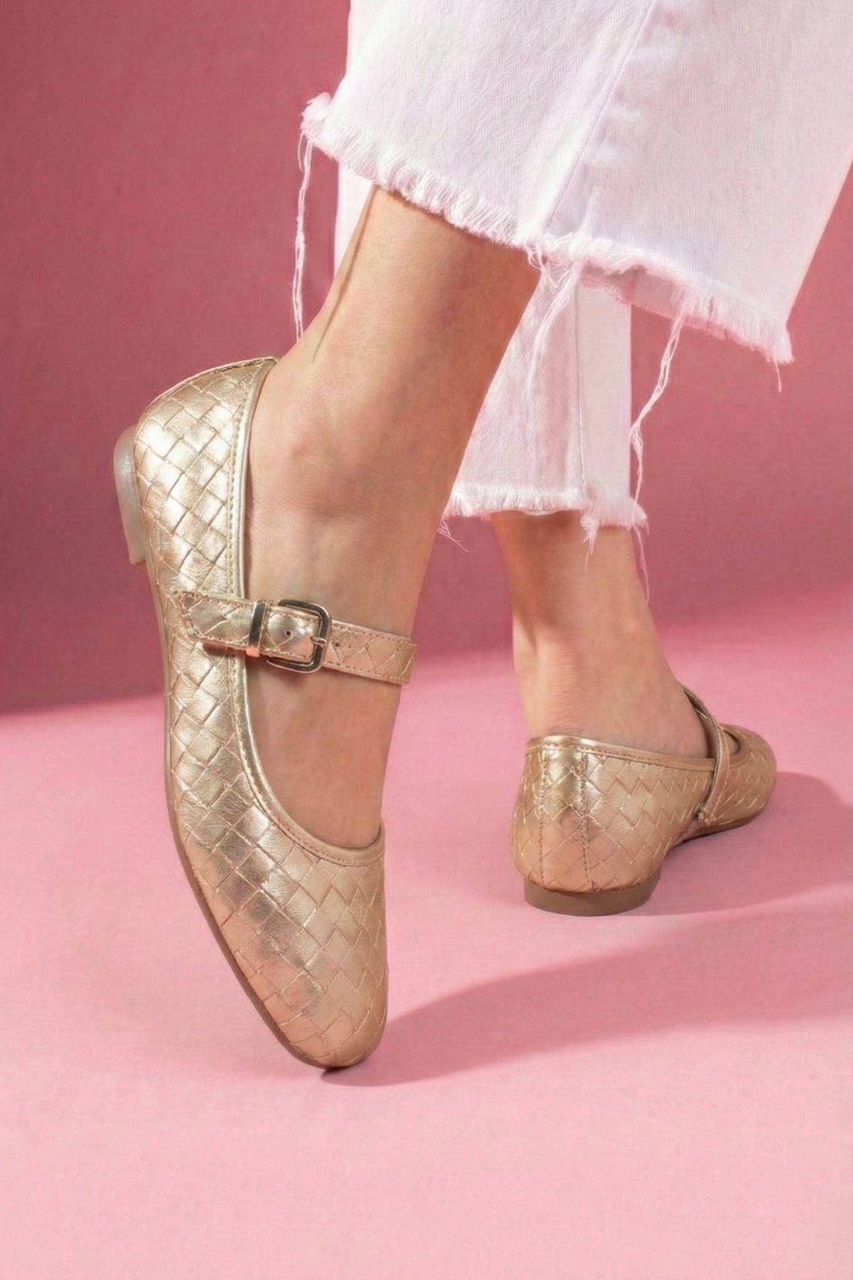 Toledo Altın Cilt Örgü Dokulu Nikel Tokalı Kemer Bantlı Babet