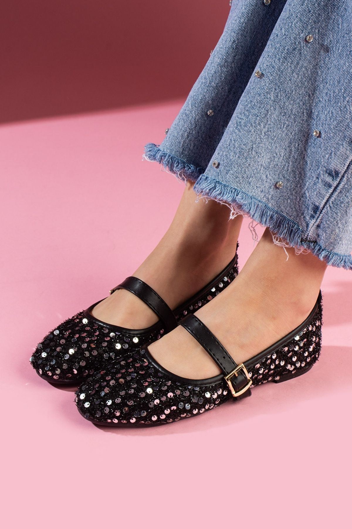 Aurora Siyah Gümüş Pullu Payetli Gold Tokalı Tek Bant Babet