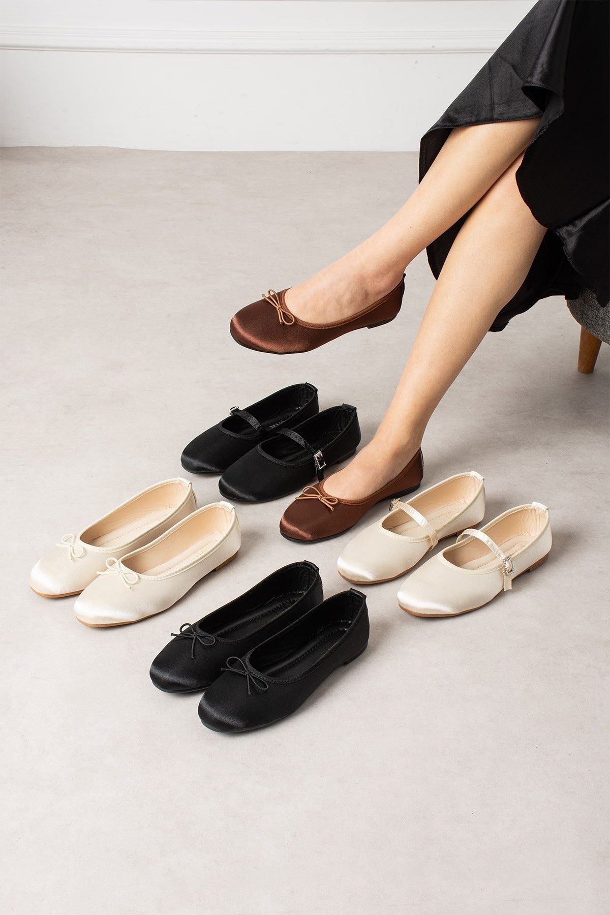 Lumia Kahverengi Saten Mini Fiyonklu Babet