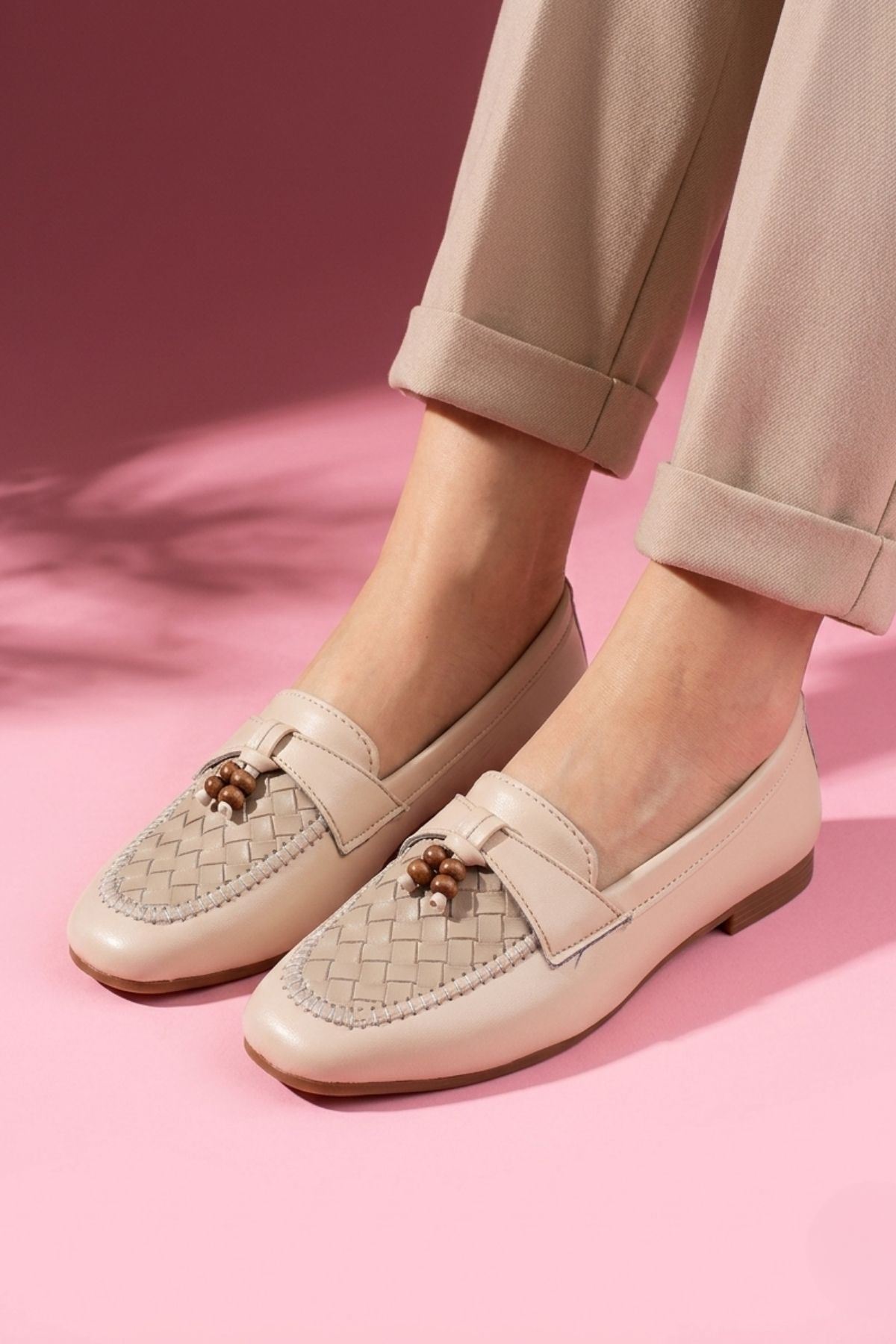 Novera Bej Örgü Dikiş Saraçlı Boncuk Püsküllü Loafer Babet Günlük Ayakkabı 