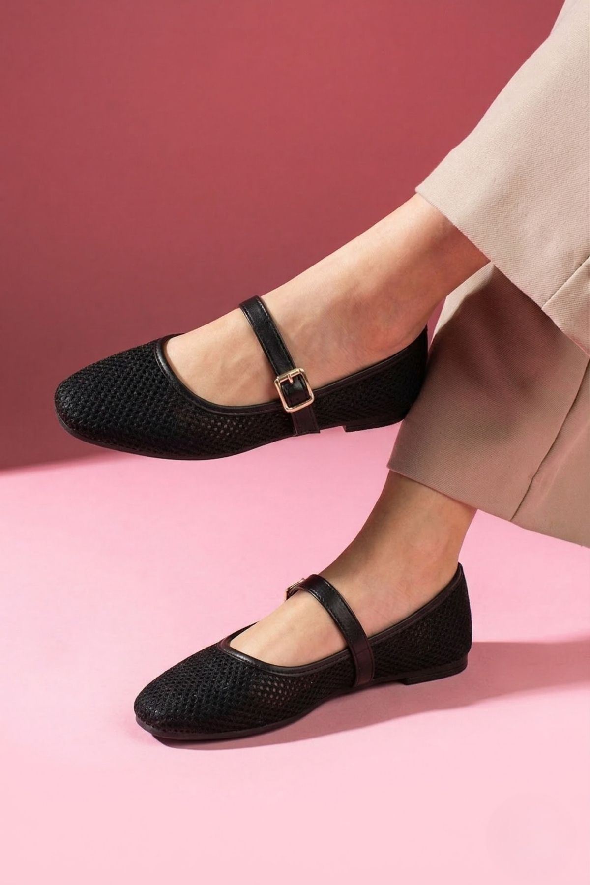 Avila Siyah Fileli Gold Tokalı Kemer Bantlı Babet