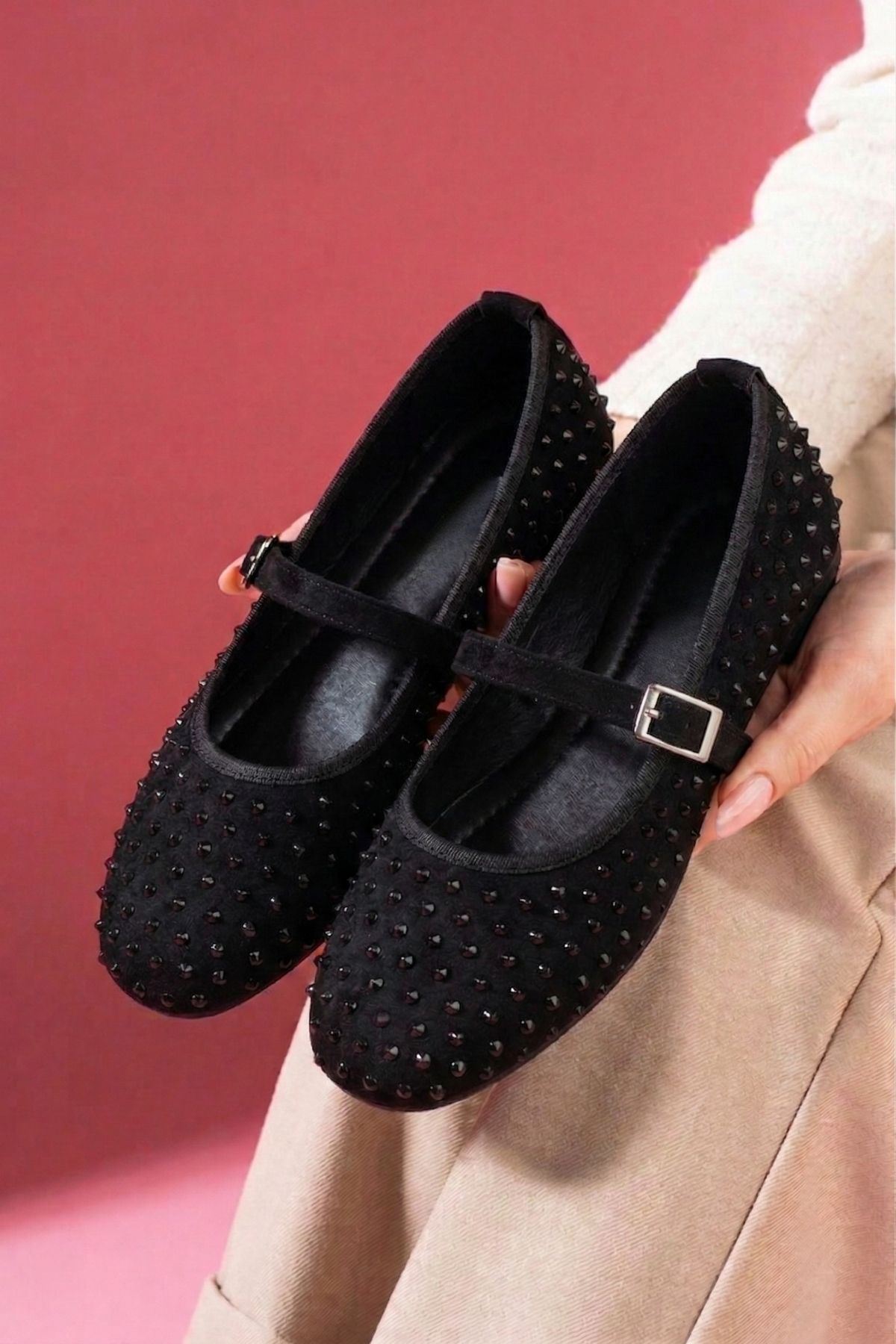 Margot Siyah Süet Taş İşlemeli Nikel Tokalı Kemer Bantlı Babet