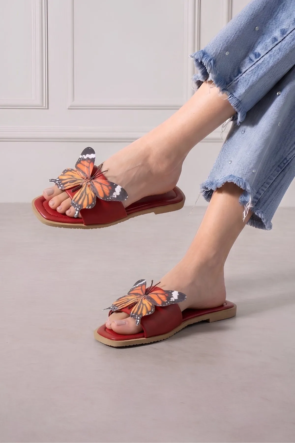 Papillon Kırmızı Kumaş Kelebek Detaylı Terlik