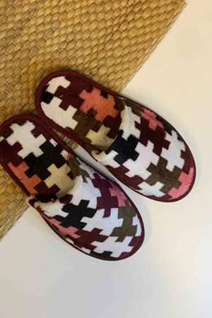 First Bordo Geometrik Desenli Ev Terliği  