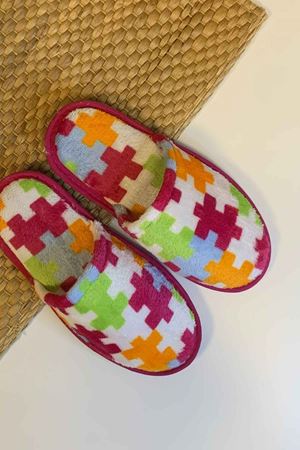 First Fuşya Geometrik Desenli Ev Terliği 