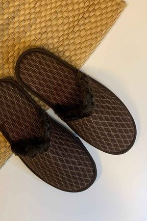 First Erkek Kahverengi Çizgi Desenli Ev Terliği  