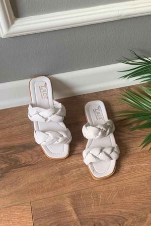 Sofia  Beyaz  Çift Örgü Kemerli  Terlik   