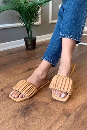 Kris  Nude Büzgü Kemerli Terlik  