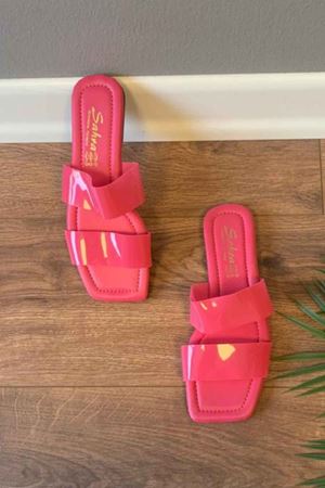 Wanda  Fuşya   Renge  Renk Kemerli   Terlik   