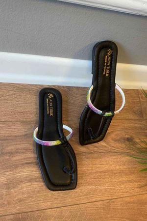 Hector  Siyah Renkli Taş İşlemeli Parmak Arası  Terlik 