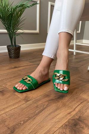 Della  Yeşil  Kare Desenli   Zincir Tokalı   Terlik 