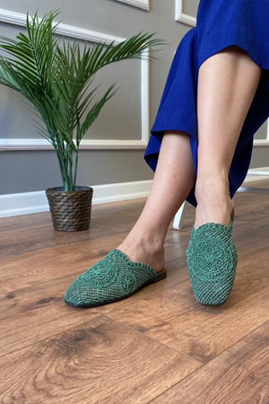 Regan  Mint  Yeşil Önü Kapalı İşleme Detaylı Terlik  