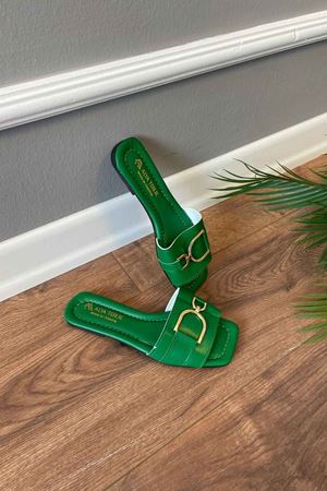 Alvis   Yeşil Küçük D Toka  Kemerli Terlik  