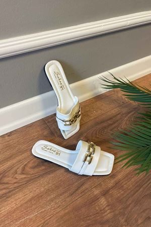 Etta  Beyaz  Düz  Zincir  Kemerli   Terlik   