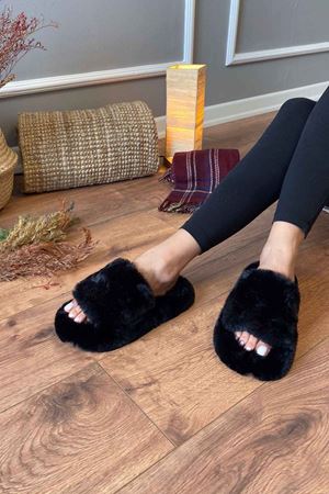 Marila  Siyah  Tek Bantlı Peluş Ev Terliği  