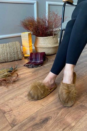 Perla   Taba Ponpon Detaylı  Önü  Kapalı  Ev Terliği   