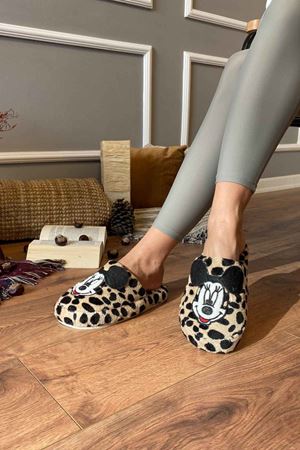 Pedro  Bej Benekli Önü Kapalı Ev Terliği 