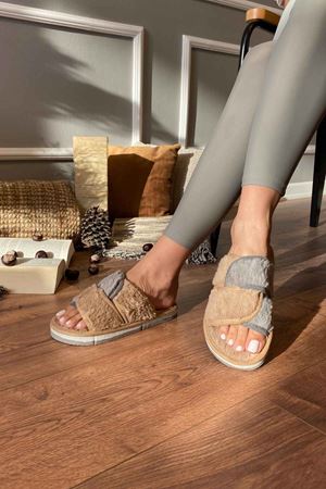 Tessa  Taba - Gri   Geçirmeli  Çift Bantlı Önü Açık Ev Terliği 