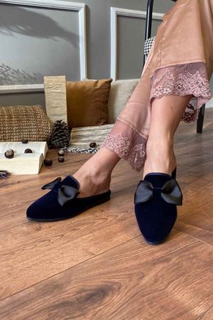  Liyan Lacivert Fiyonklu Önü Kapalı   Ev Terliği  