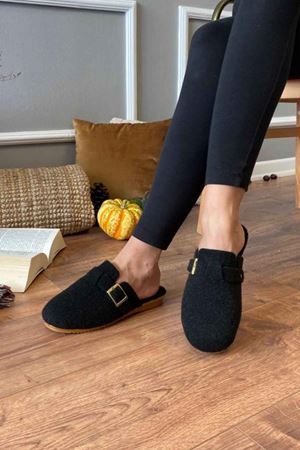 Empoli  Siyah Kemer Toka Detaylı Önü Kapalı Ev Terliği 