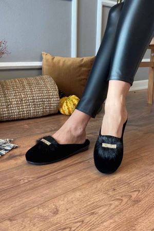 Pavel  Siyah Kare Taşlı Tüylü  Tokalı Yuvarlak Burunlu Ev Terliği   