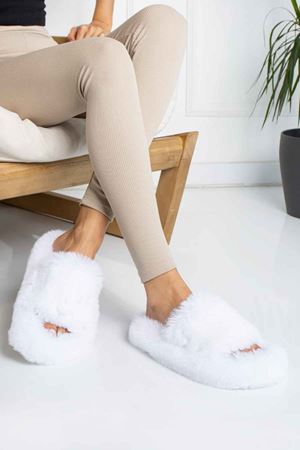 Antoni  Beyaz Pofuduk Tüylü  Önü Açık Ev Terliği   