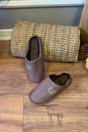 Esteban Erkek  Kahverengi Çizgili Önü Kapalı   Ev Terliği    